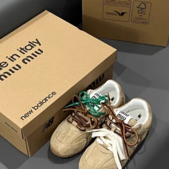 Miu Miu casual sneakers - Picture 1 of 7